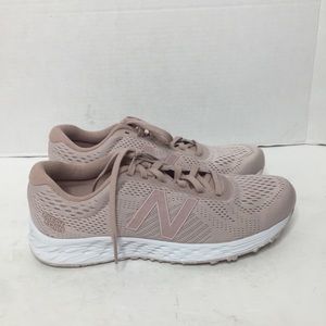 New Balance WM Sz/7.5 Fresh Foam Arishi V2 Running Shoe
